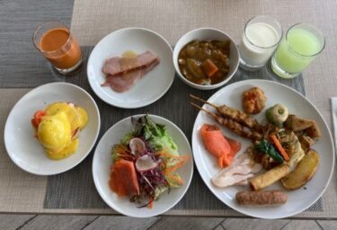 コートヤード・バンコク・スワンナプームエアポート朝食レビュー。レストラン「Chon Som」でのビュッフェメニュー紹介【Courtyard Bangkok Suvarnabhumi Airport】